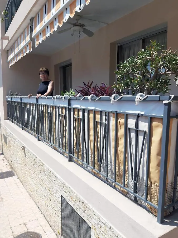 Chez Bianca Les Coquelicots Les Lucioles Apartment Menton 0*,
